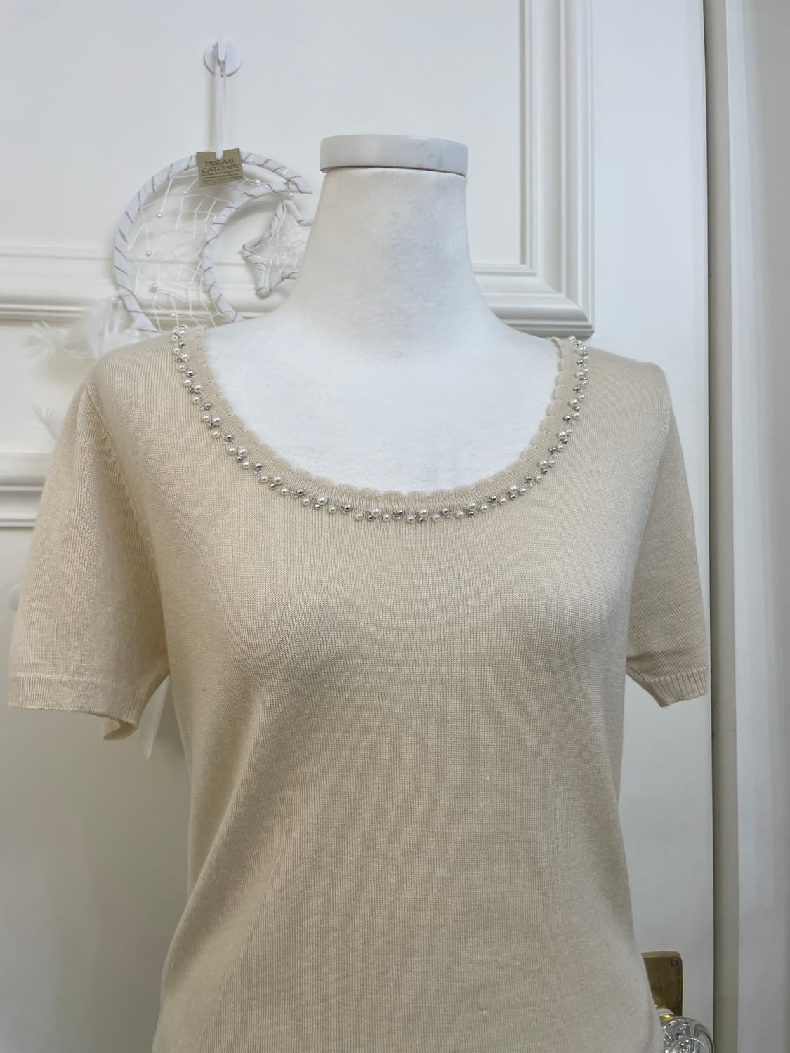 cream beige neck pearl point knit top 상품이미지5
