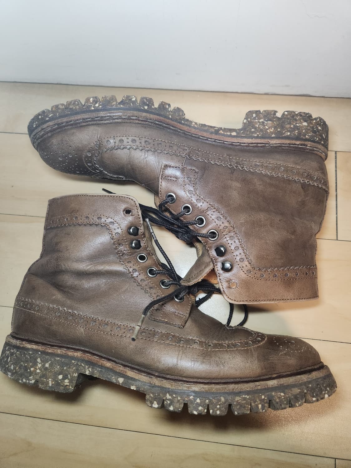 더 클락션(The Klaxon) 윙팁 브로그 부츠 (260) 상품이미지4