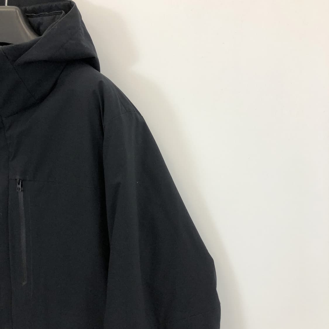 유니클로 하이브리드 다운파카 XL  상품이미지3