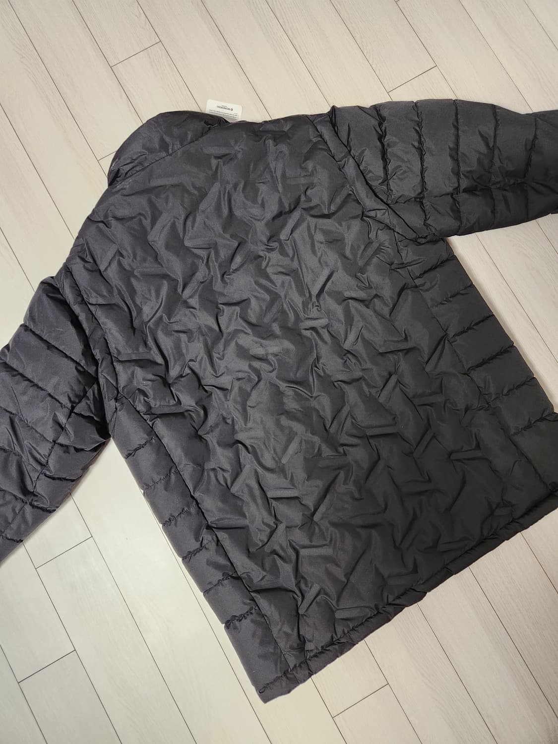 택새상품)MONCROSS 발수#방풍 기능성 경량패딩 사이즈115

  상품이미지10