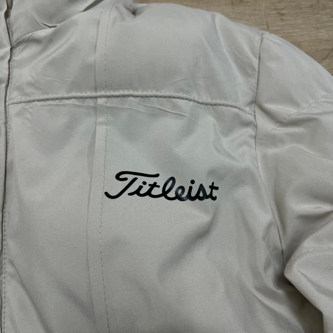 타이틀리스트 골프웨어 와펜 하이넥 패딩 점퍼 [아이보리] 2XL/110 상품이미지4