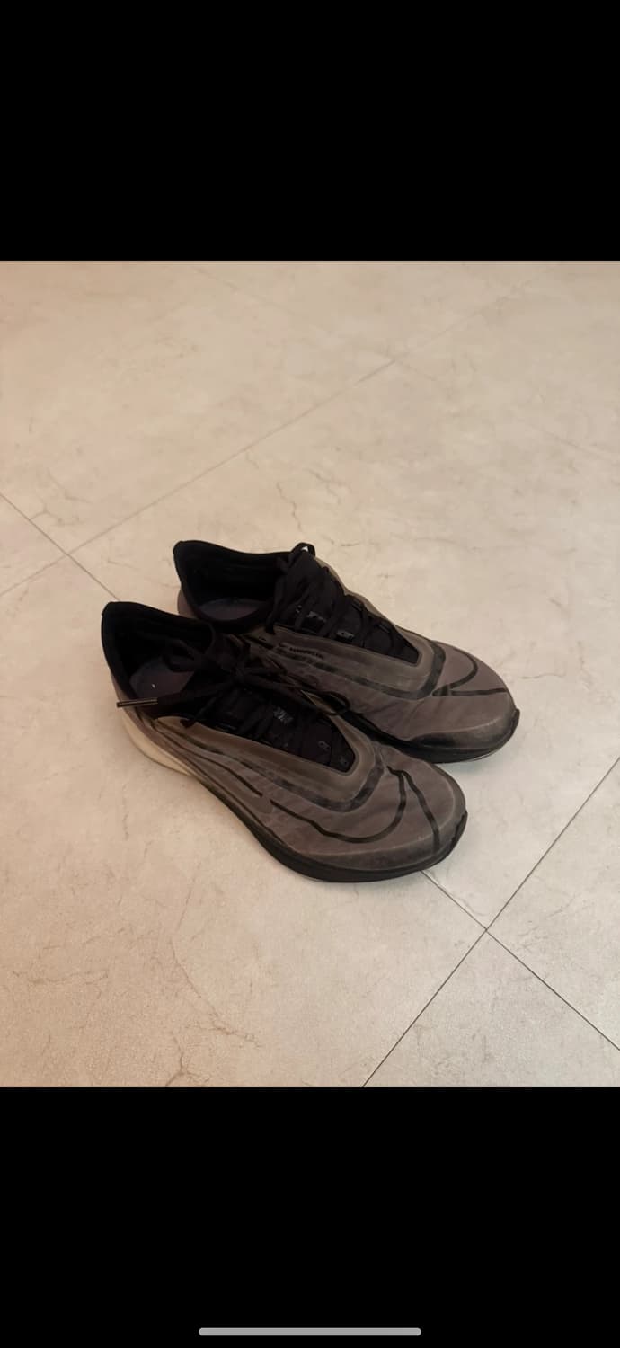 나이키 러닝화 상품이미지1