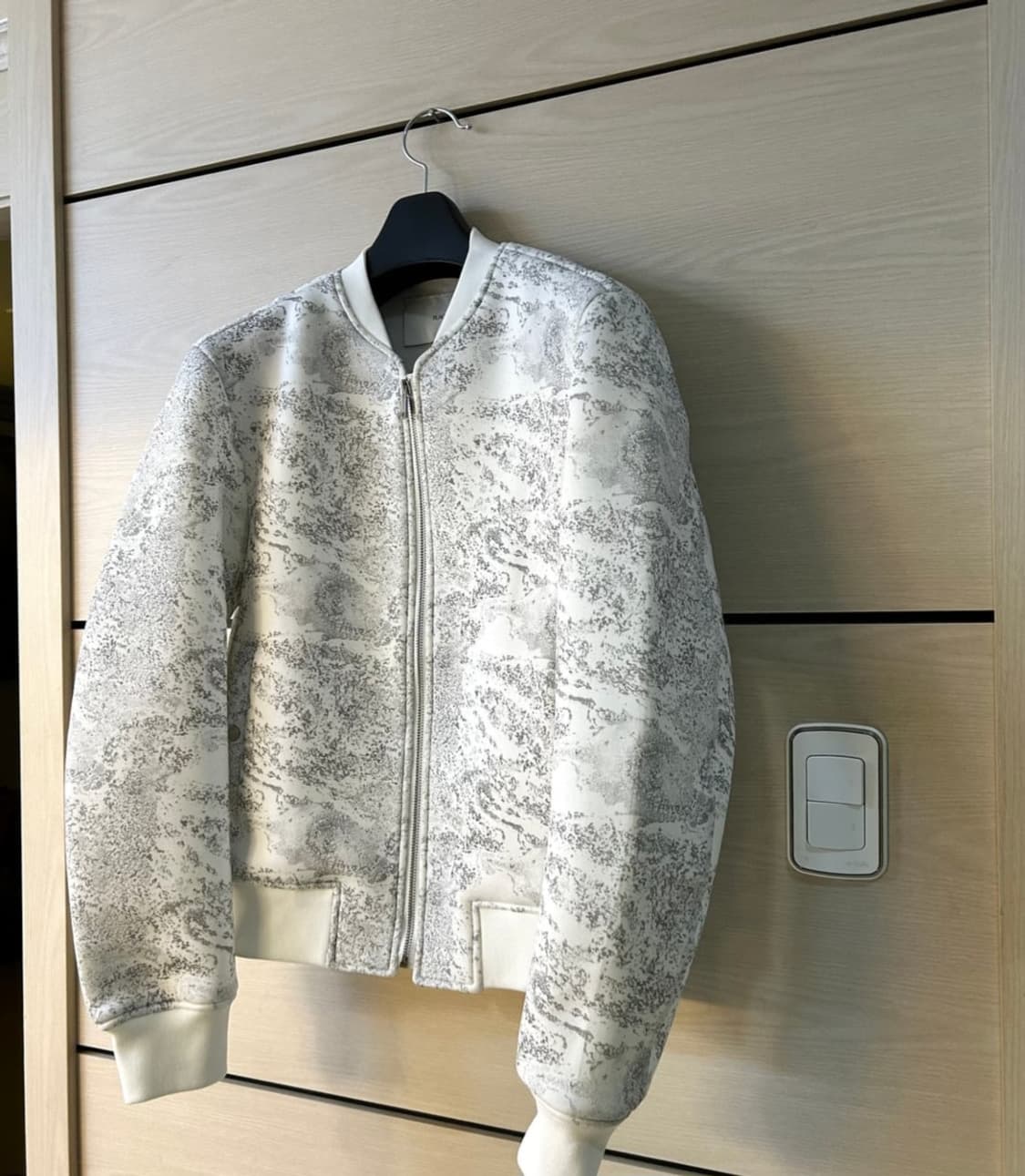 Dying Design White Bomber Jacket 상품이미지2