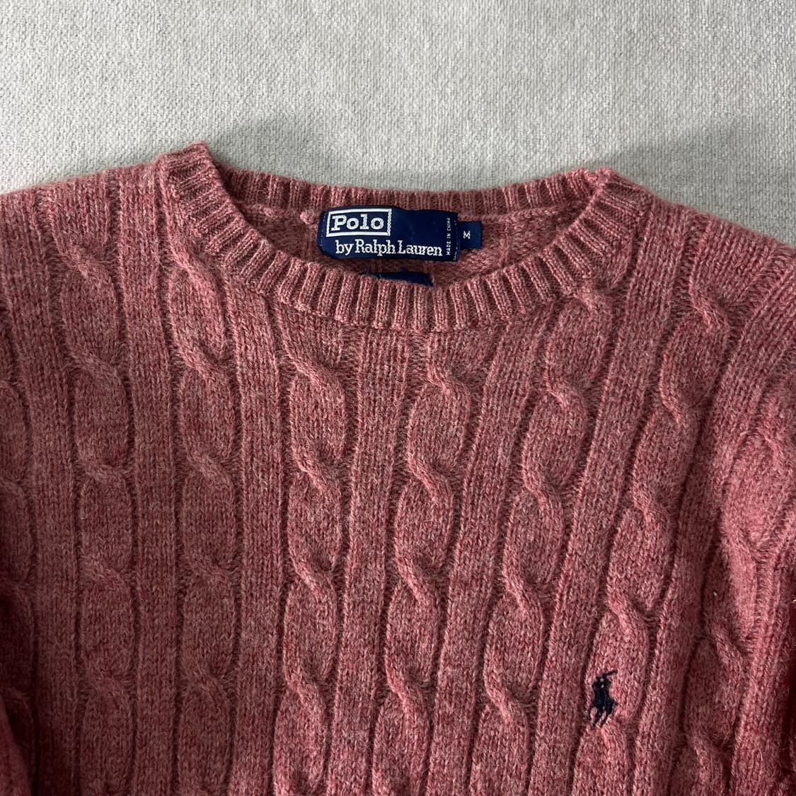 95 폴로랄프로렌 울 꽈배기 핑크 니트 상품이미지2