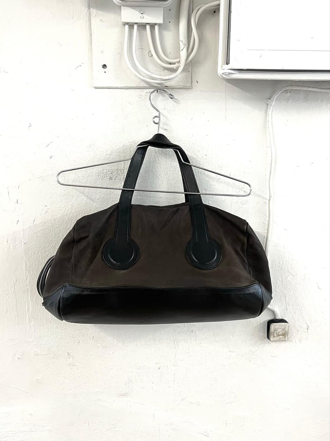 셀린느 아카이브 풀그레인 레더 지퍼 보스턴백 상품이미지10
