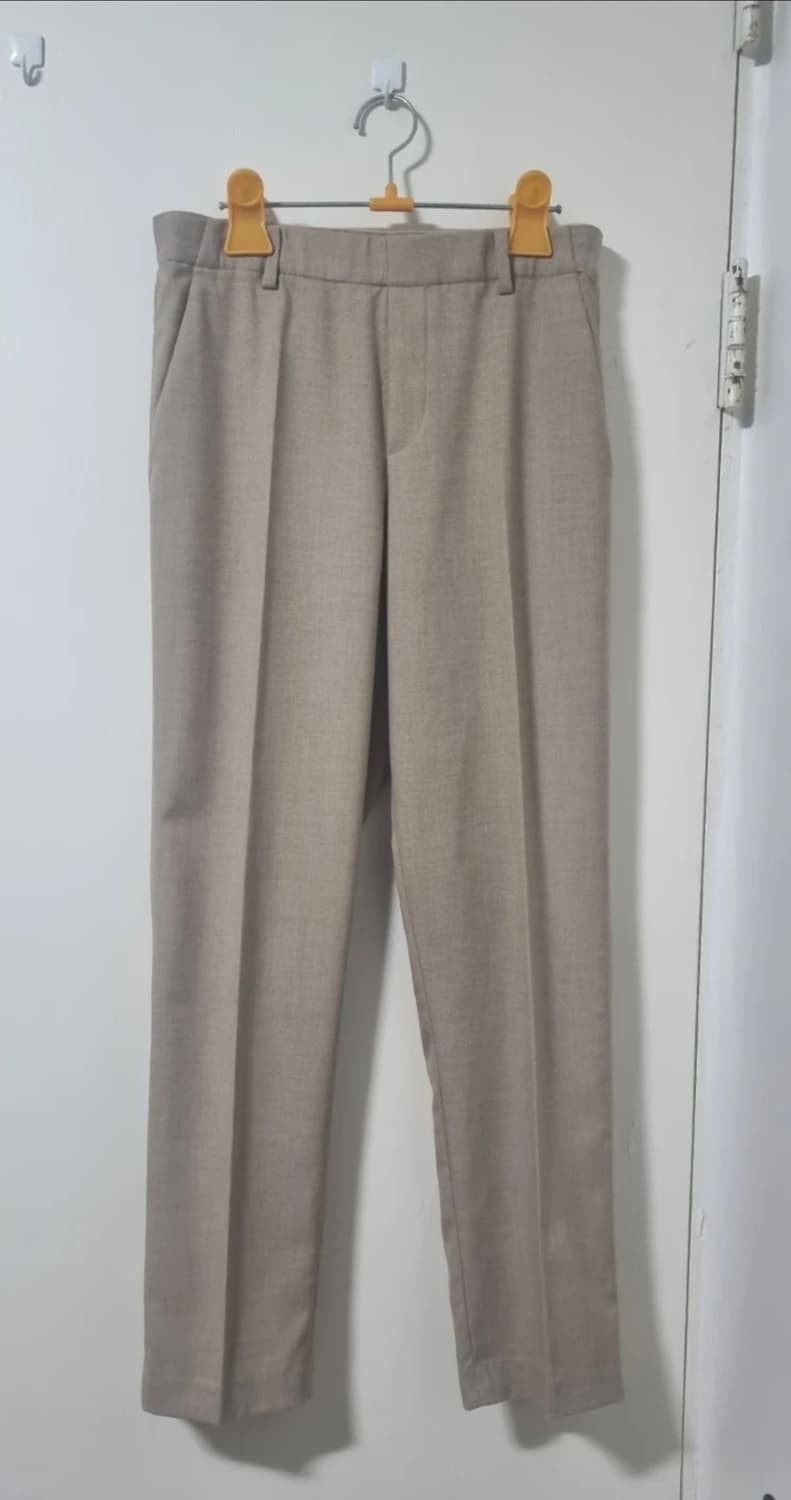 유니클로 봄가을용 여성 밴딩 슬랙스 베이지 상품이미지1