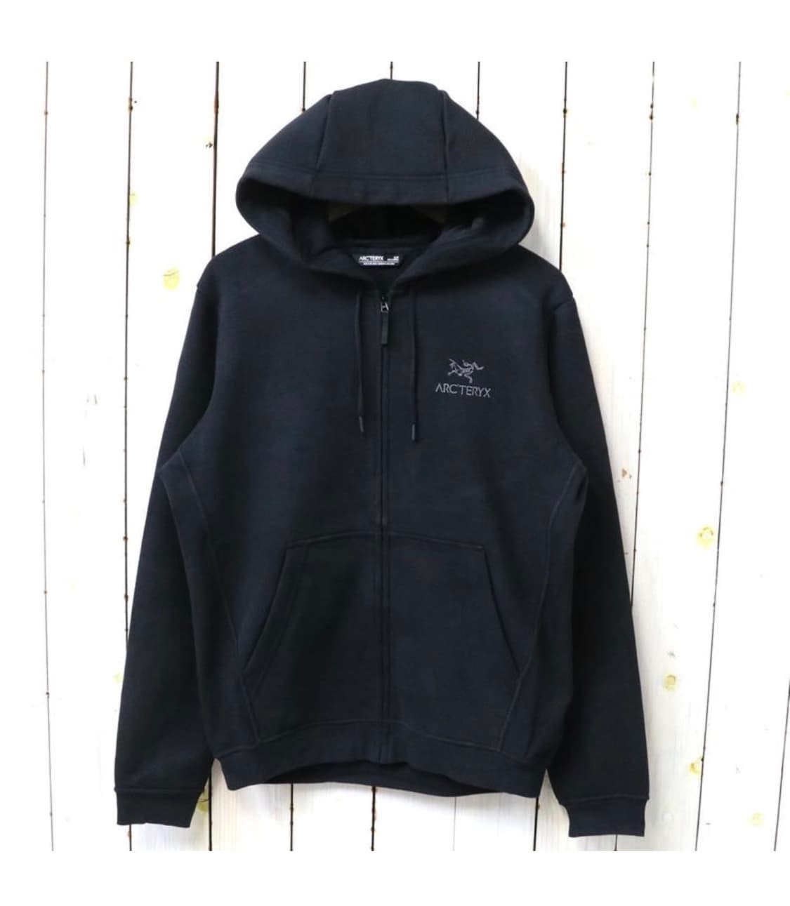 25FW 아크테릭스 앰블렘 후드집업 블랙 XS 상품이미지1