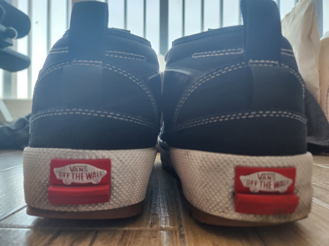 반스 MTE 하프 캡 고어텍스 블랙 (280) 상품이미지7