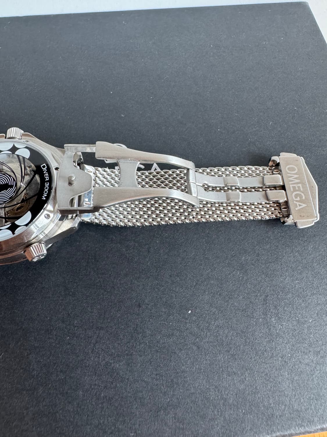 오메가 씨마스터 300 시계 제임스 본드 탄생 60주년 기념 상품이미지6