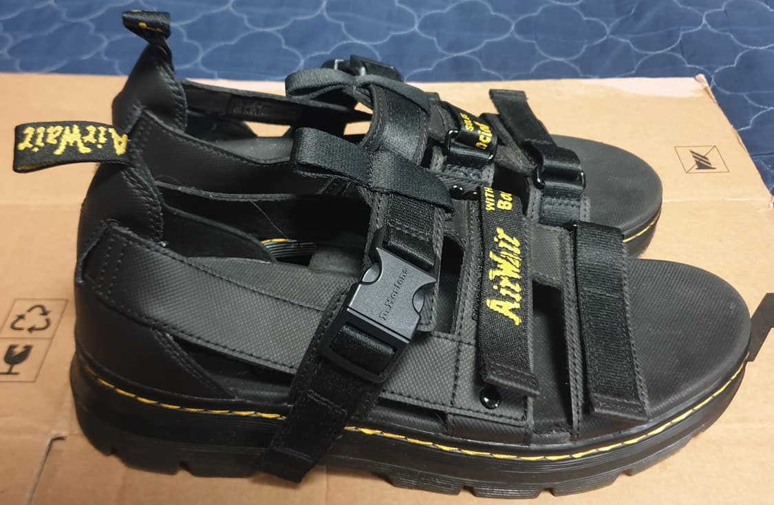 닥터마틴 피어슨 샌들 블랙 UK8 (270) 상품이미지2