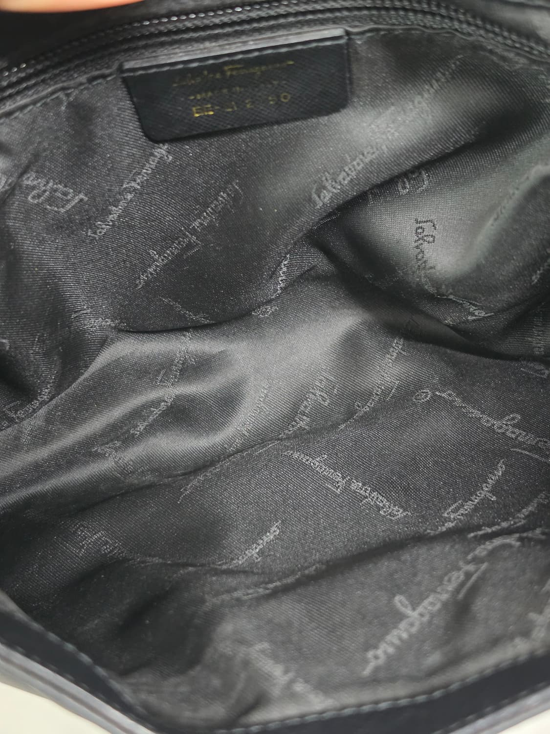 페라가모 트리폴리오 상품이미지5