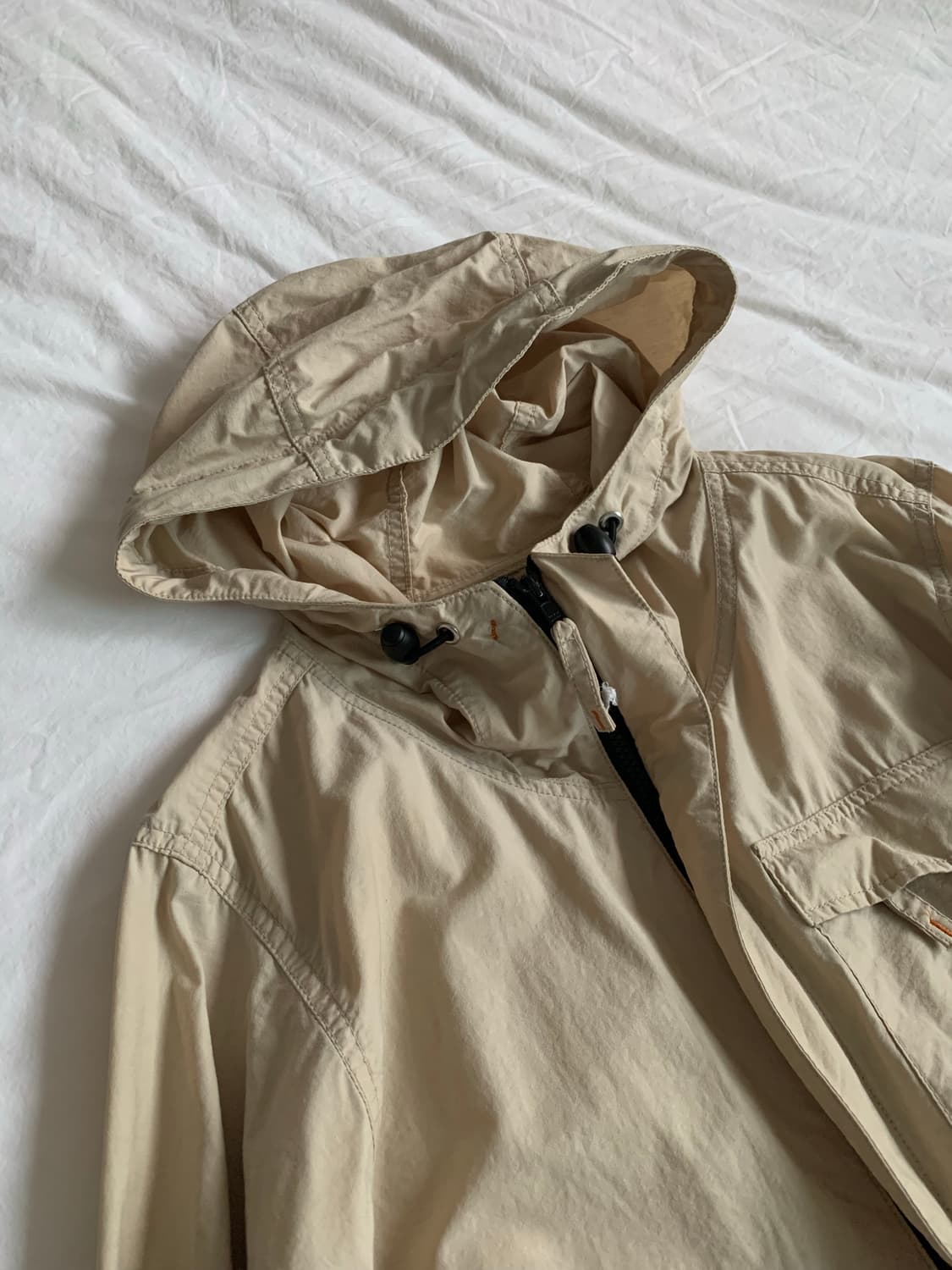 베이지 나일론 반집업 상품이미지5