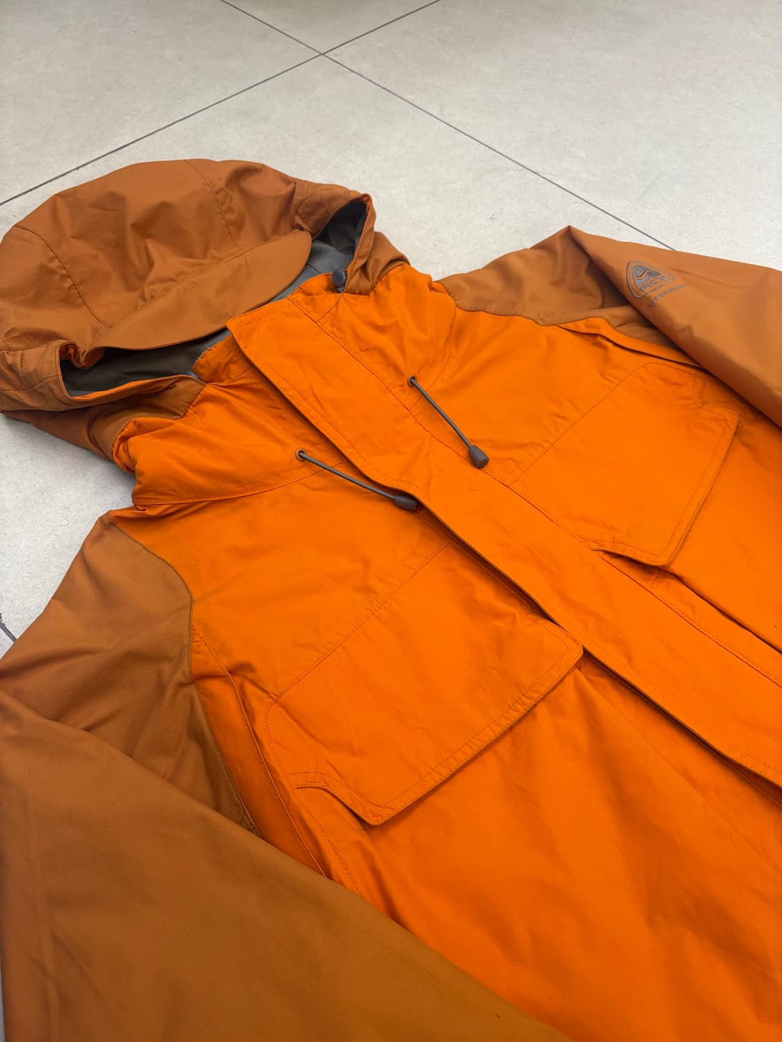 나이키 acg 상품이미지3