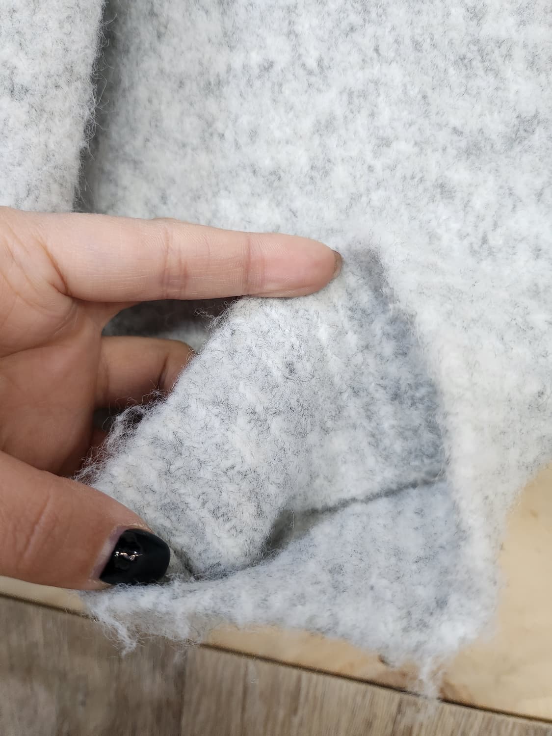 696) egg 여성 브이넥 울 블랜드 니트 상품이미지4