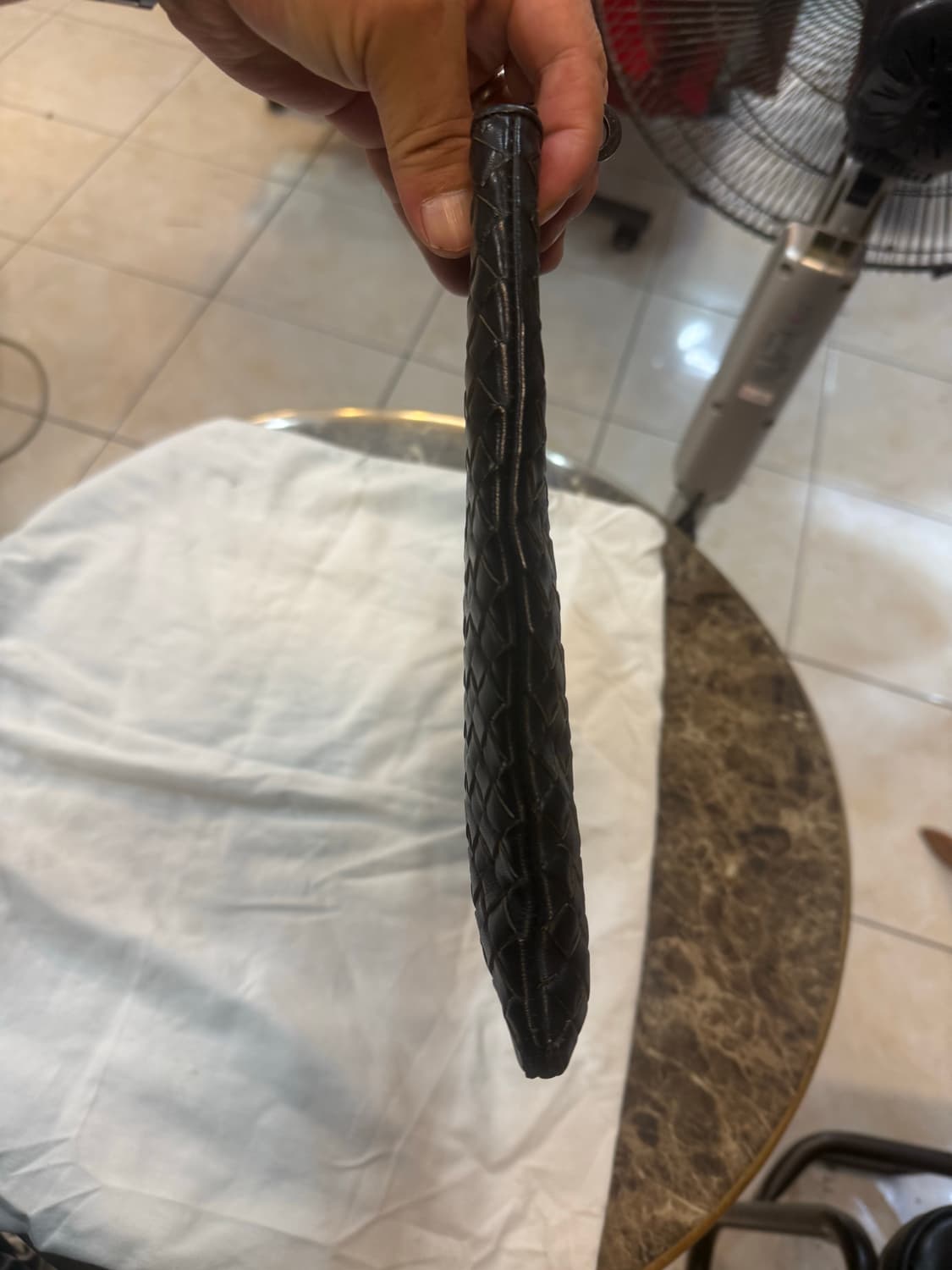 정품 보테카베네타 클러치 팝니다 상품이미지2
