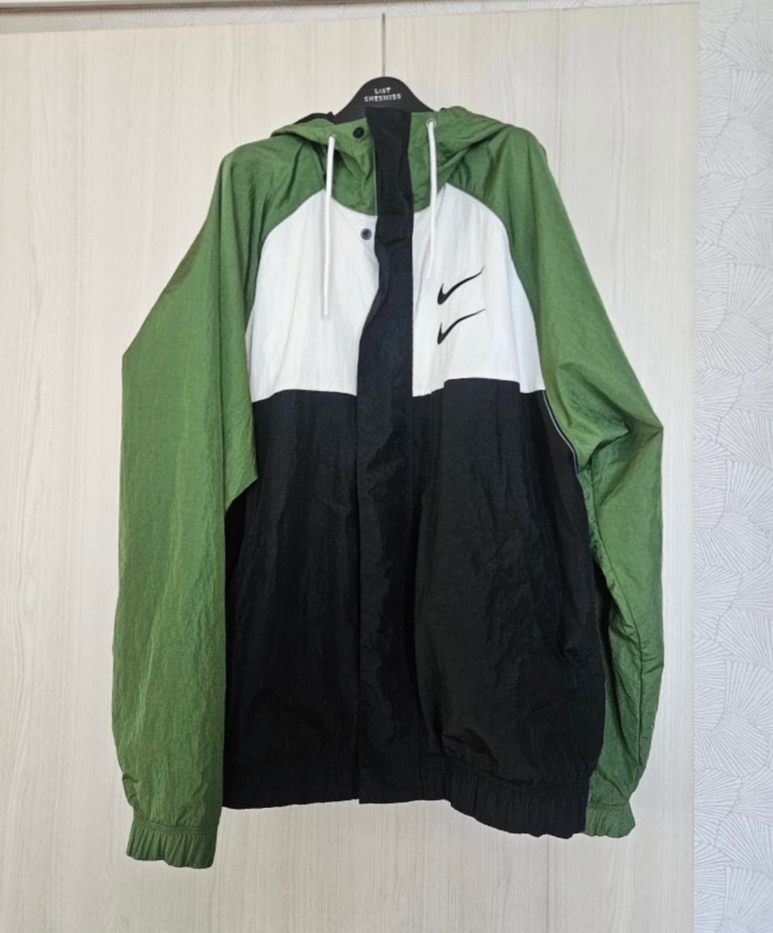 나이키 스투시 후드 바람막이 상품이미지1