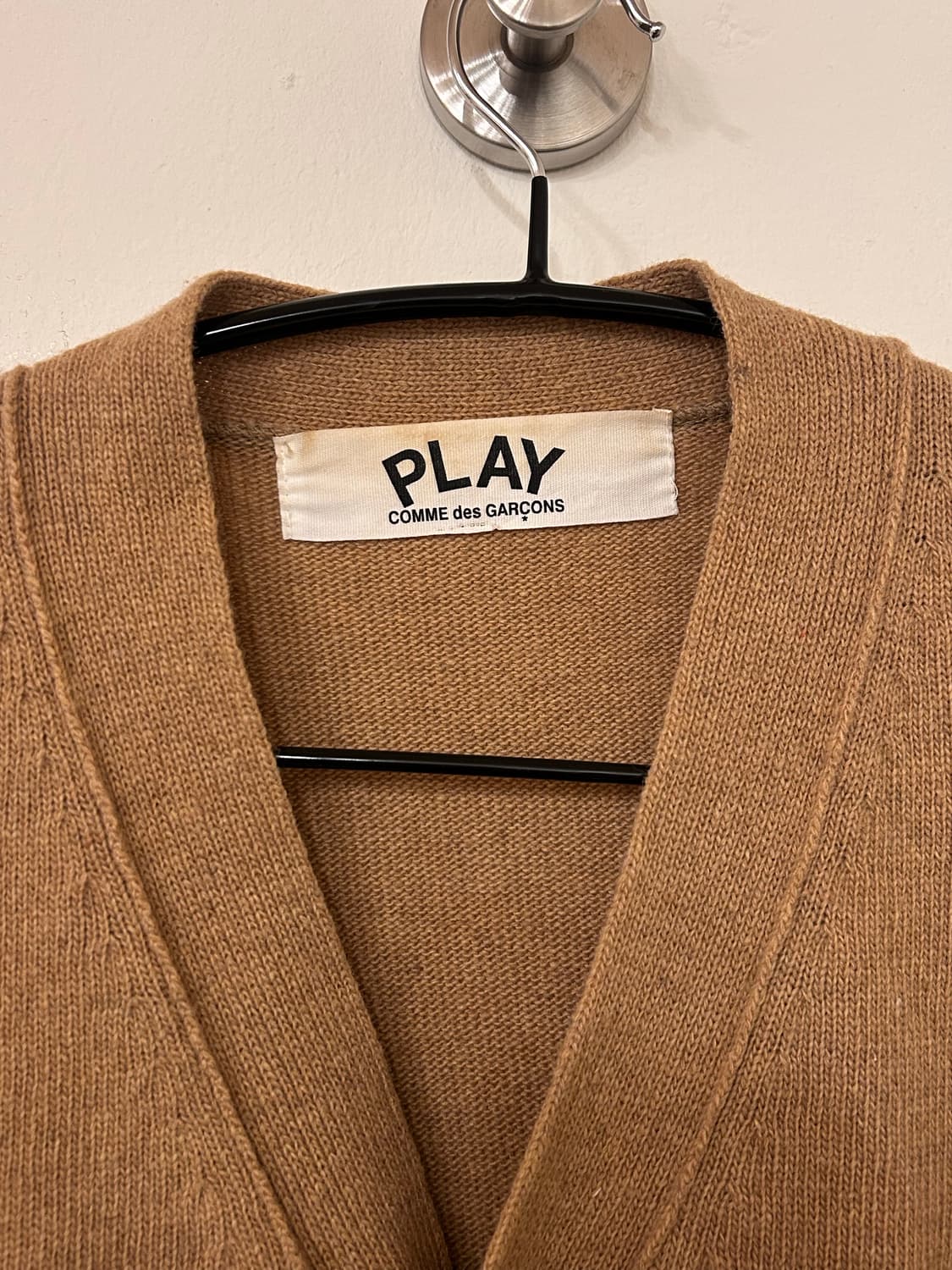 꼼데가르송 플레이 가디건 베이지 (실측 95-100) 상품이미지2