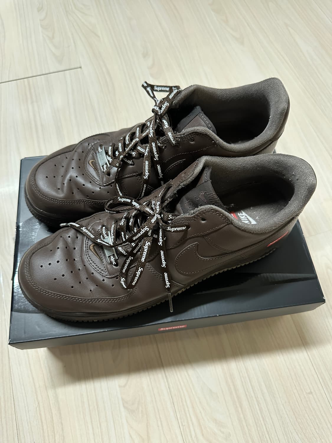 [285] 나이키 슈프림 에어포스 바로크 브라운 상품이미지2