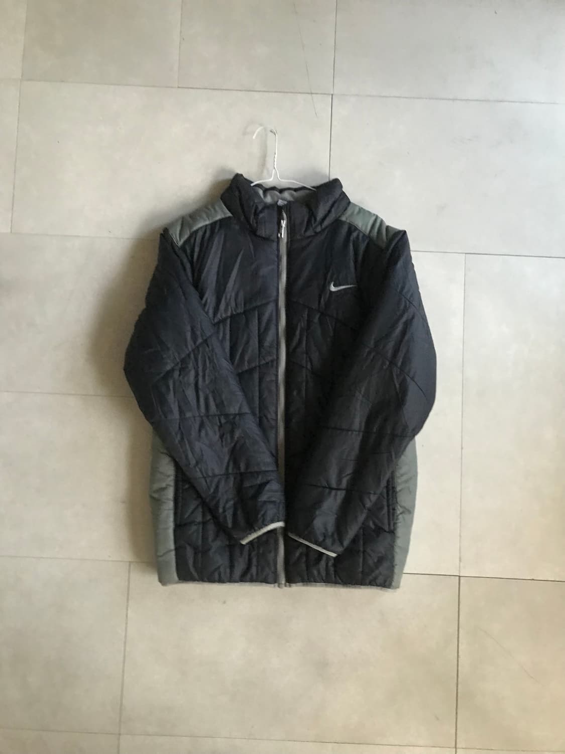 나이키 블랙 카키 패딩 상품이미지6