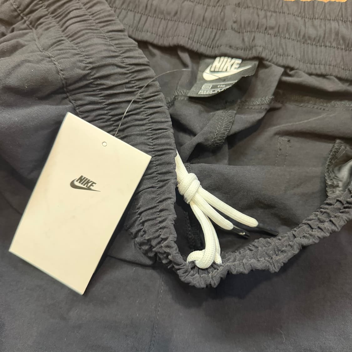 Nike 클럽 오버사이즈 우븐 트랙 팬츠 상품이미지3