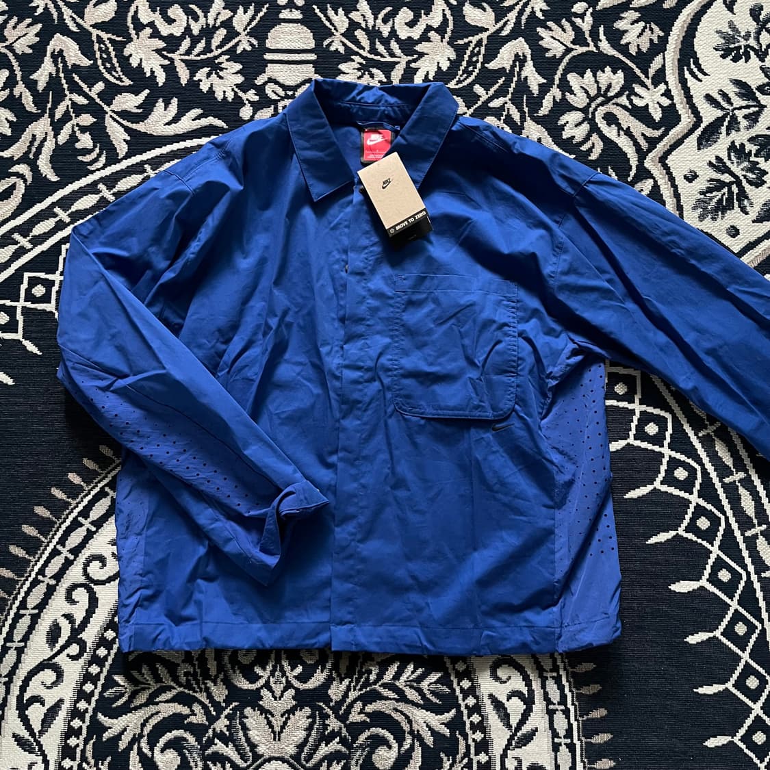 나이키 NSW 스포츠웨어 테크 맨즈 버튼 다운 탑 상품이미지1