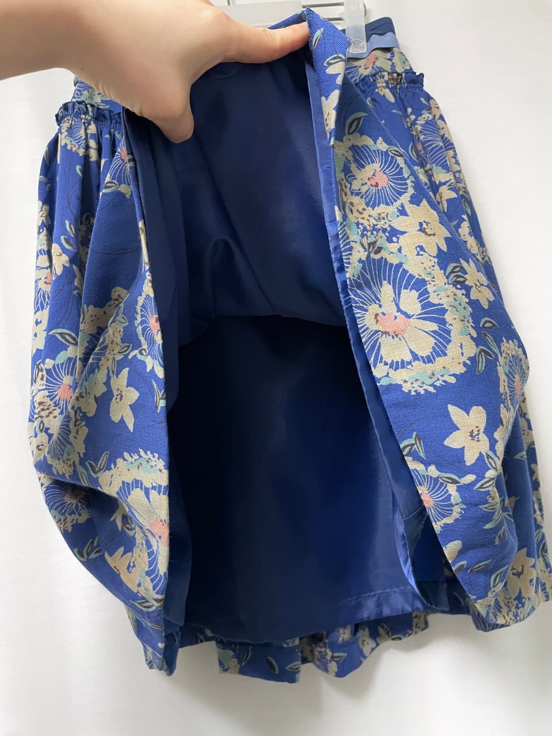 레니본 여성 썸머울 플라워 플레어 스커트 _ 블루 _ 모리걸 상품이미지5