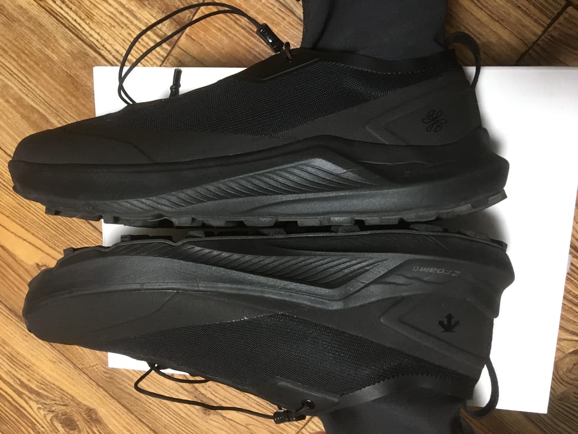 데상트 유스 시프트 트레일 블랙 판매합니다 상품이미지5