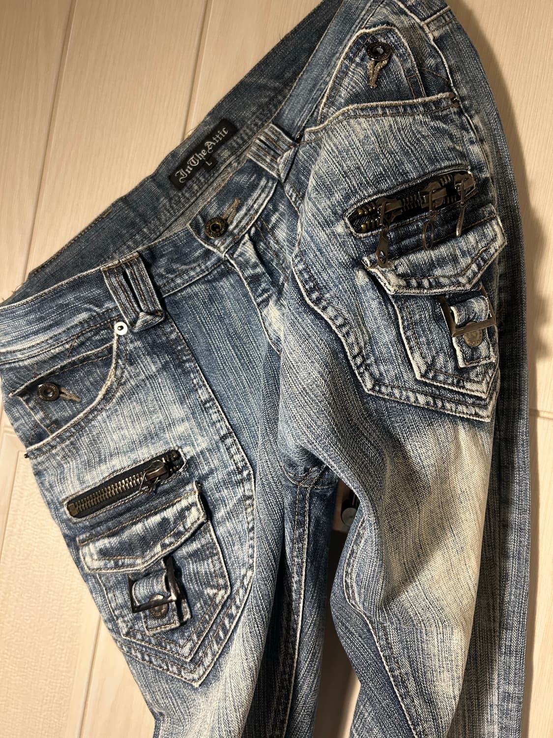 In The Attic Zipper Denim Slim pants 상품이미지9