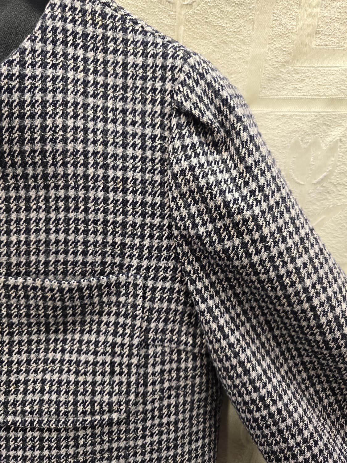 로엠 라운드 이지 트위드 크롭 자켓 M(66) 상품이미지4