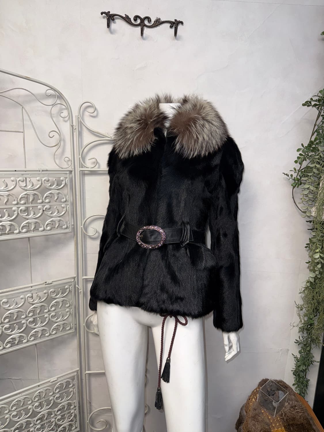 Black goat&fox fur lamb skin belt jacket 상품이미지4
