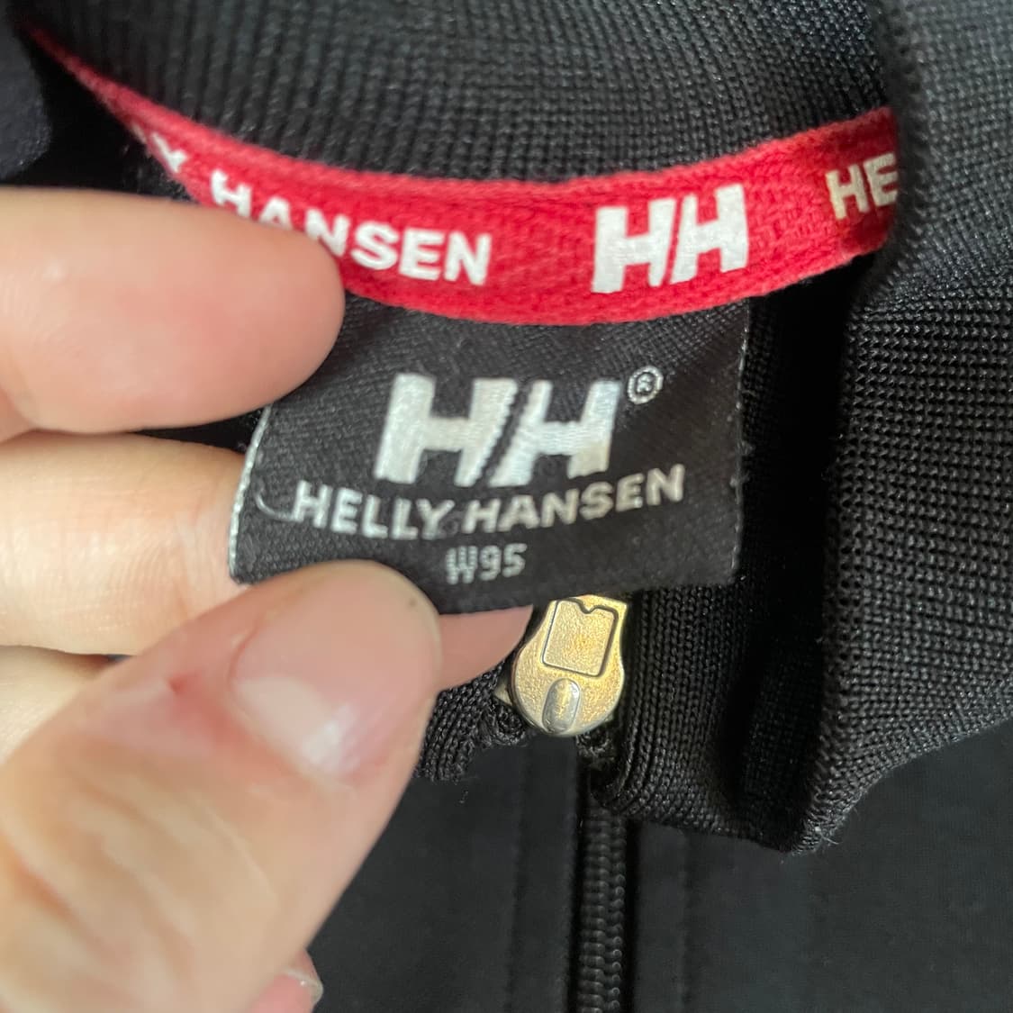 헬리한센 자수로고 사이드 배색 트랙탑 95 상품이미지5