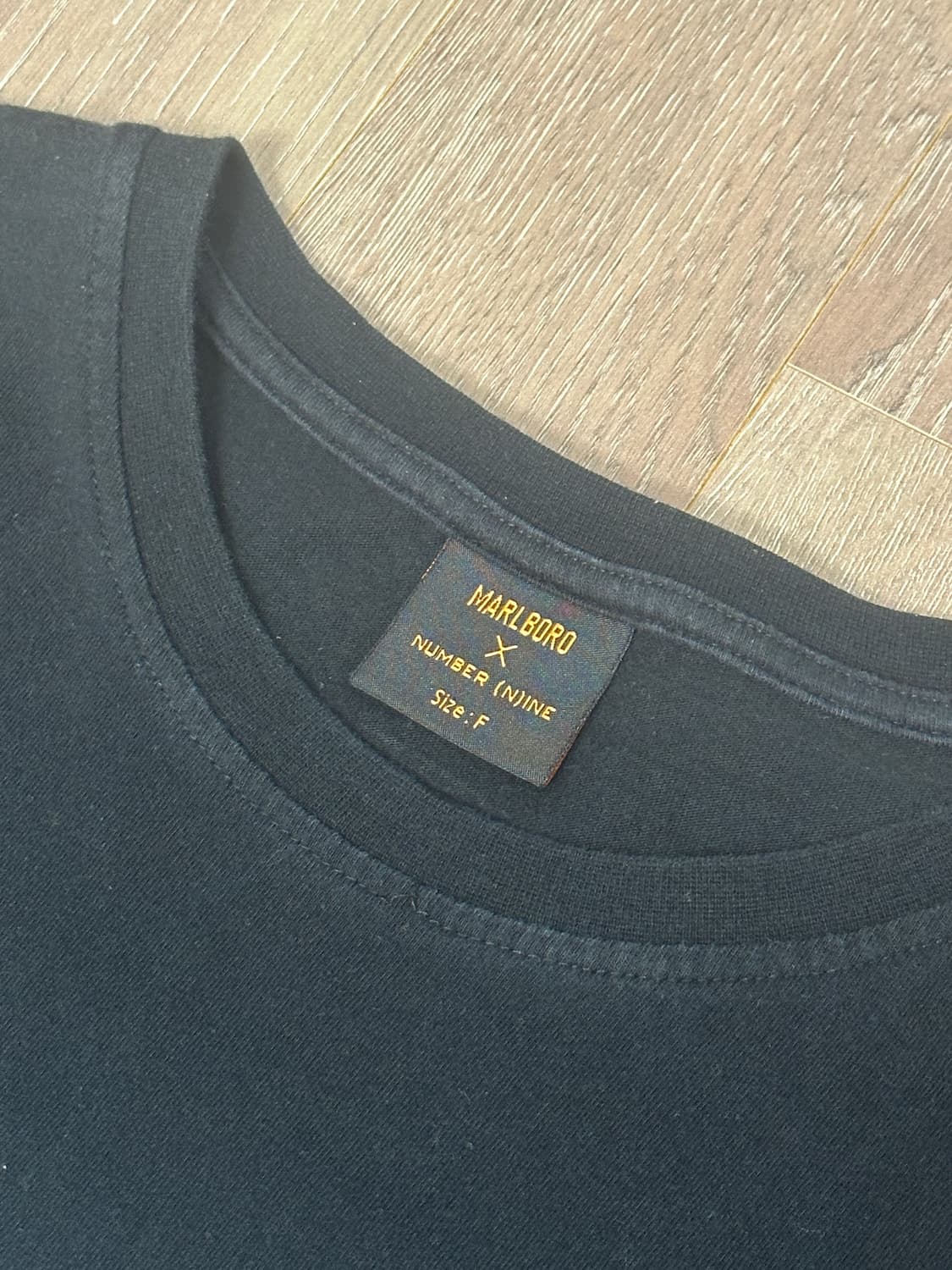 넘버나인 말보로 프린팅 반팔티 상품이미지2
