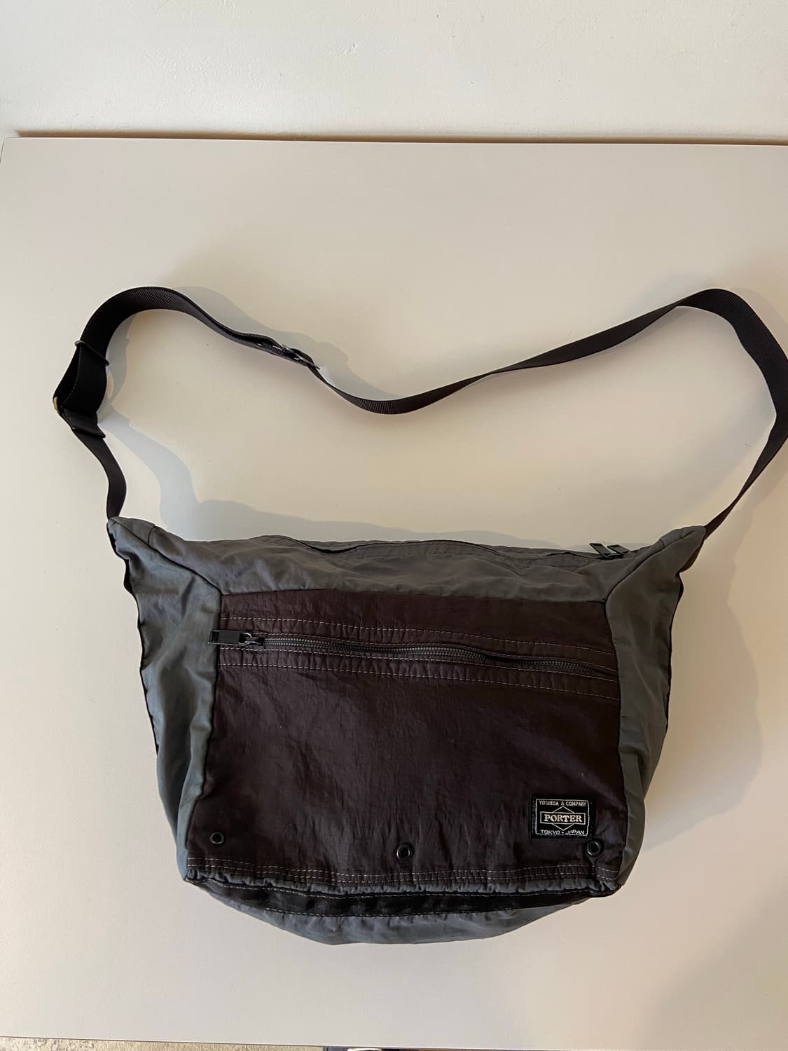 요시다 포터 투톤컬러 나일론 숄더백 상품이미지1