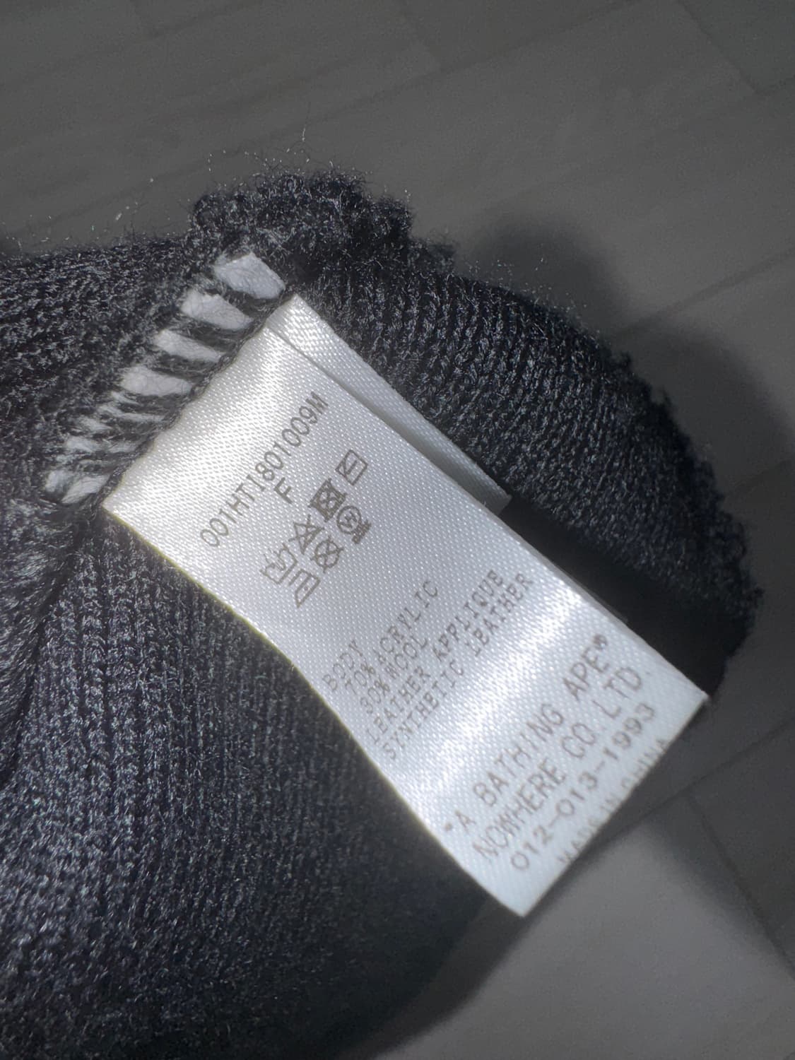 BAPE Sta Ape Head Leather Patched Beanie 상품이미지7
