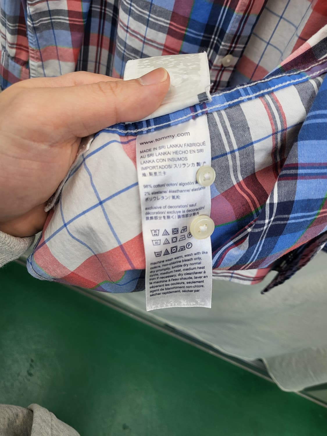 타미힐피거 남성 체크 긴팔 셔츠 상품이미지4