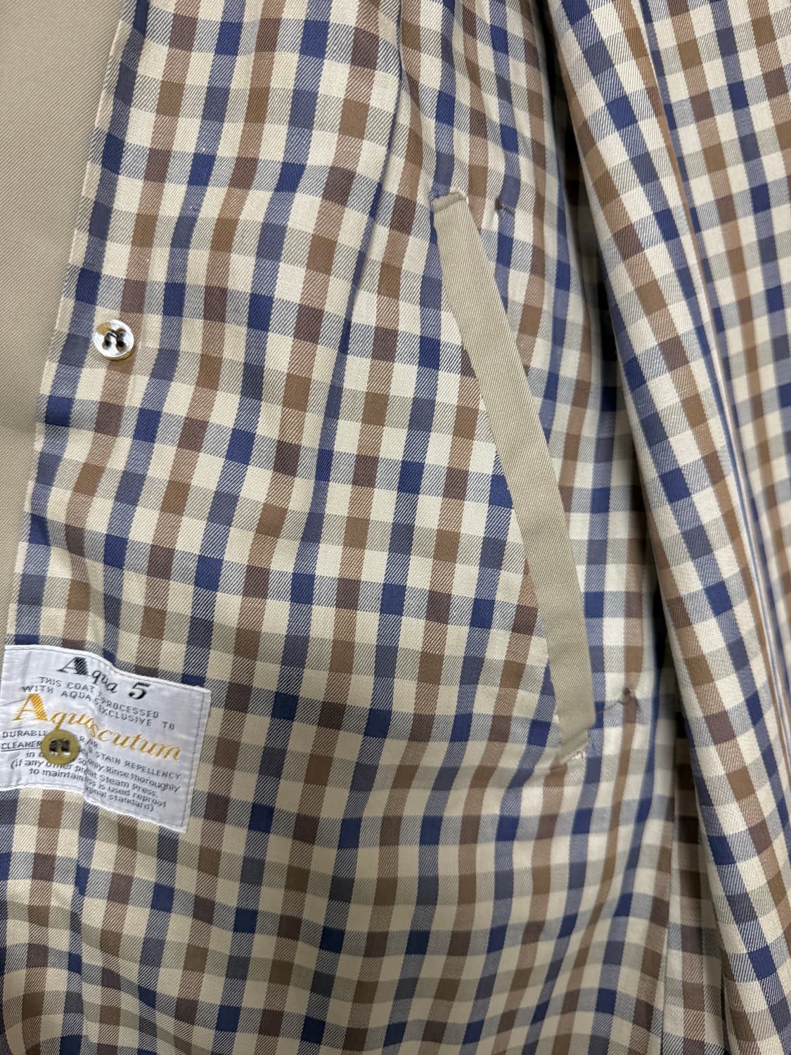 아쿠아스큐텀 트렌치코트 상품이미지2