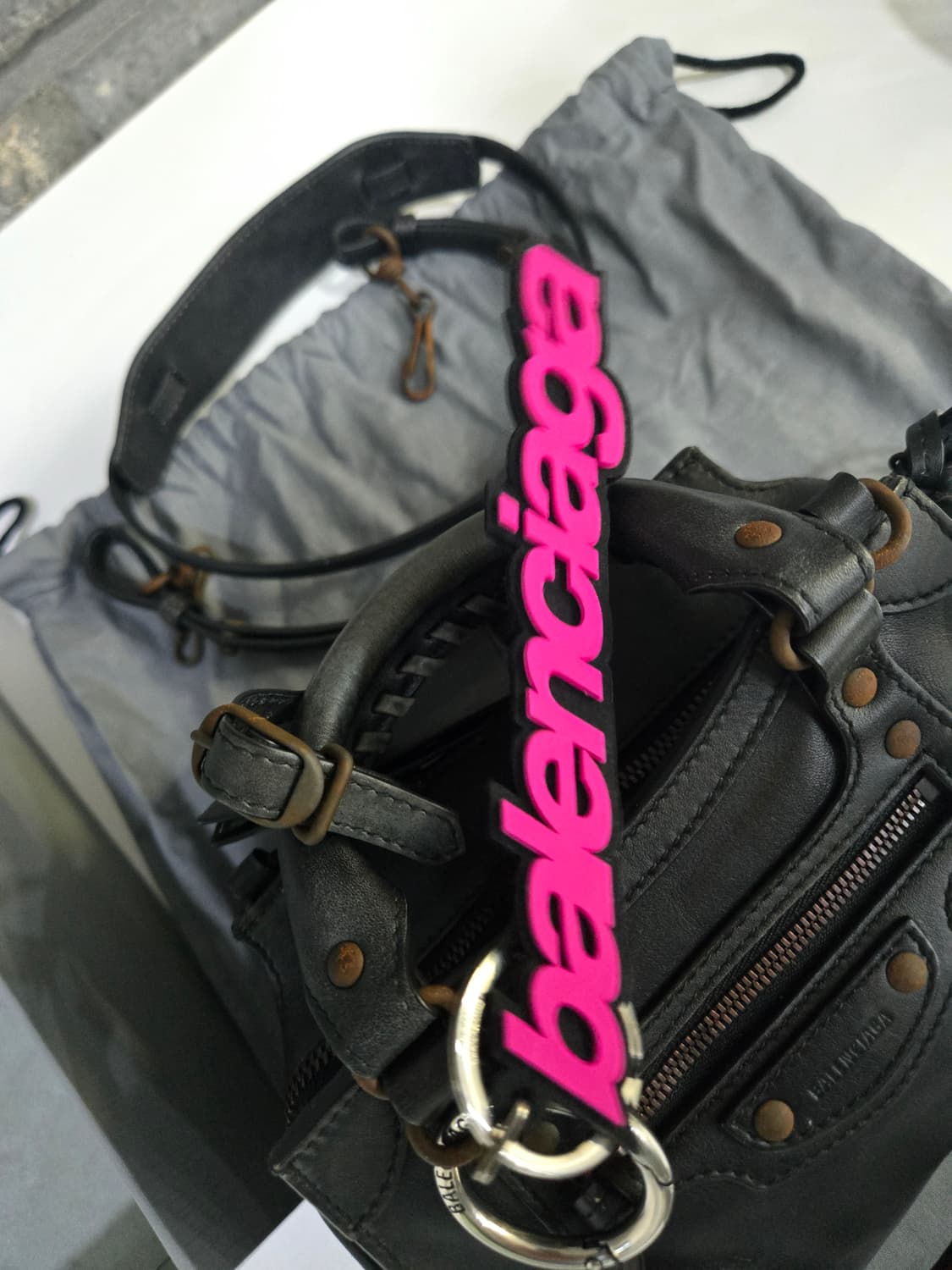 발렌시아가 네오클래식 빈티지(+로고 장식 포함) 상품이미지4