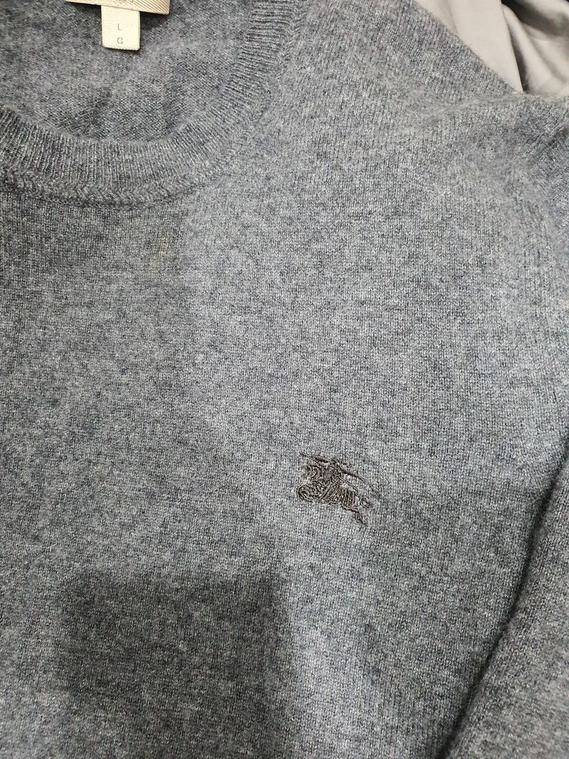 버버리 캐시미어 니트 상품이미지4