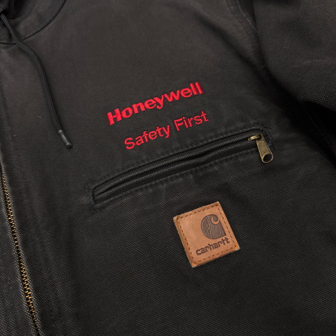 칼하트 OG J141 blk 쉐르파 페이딩 덕액티브 시에라 후드 워크자켓 상품이미지4