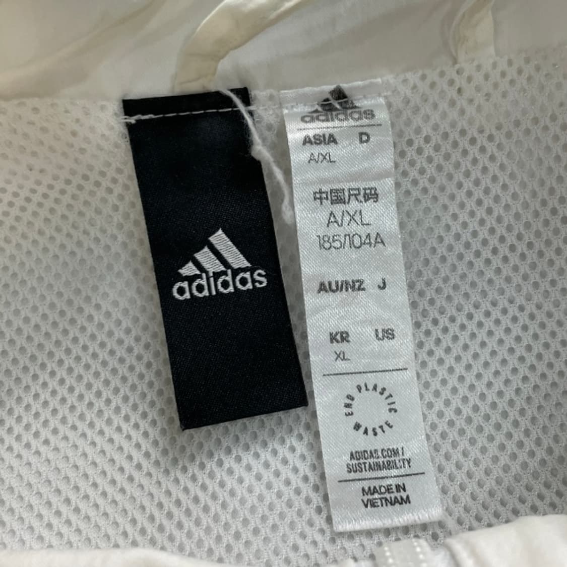 105 아디다스 바람막이 상품이미지3
