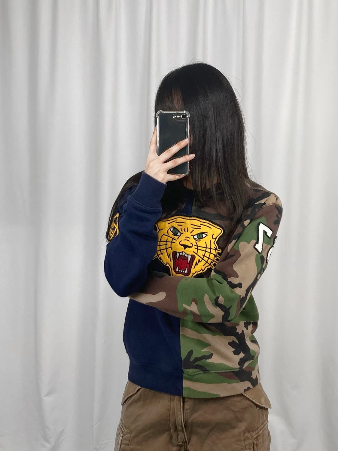 폴로 타이거 패치 맨투맨 상품이미지2