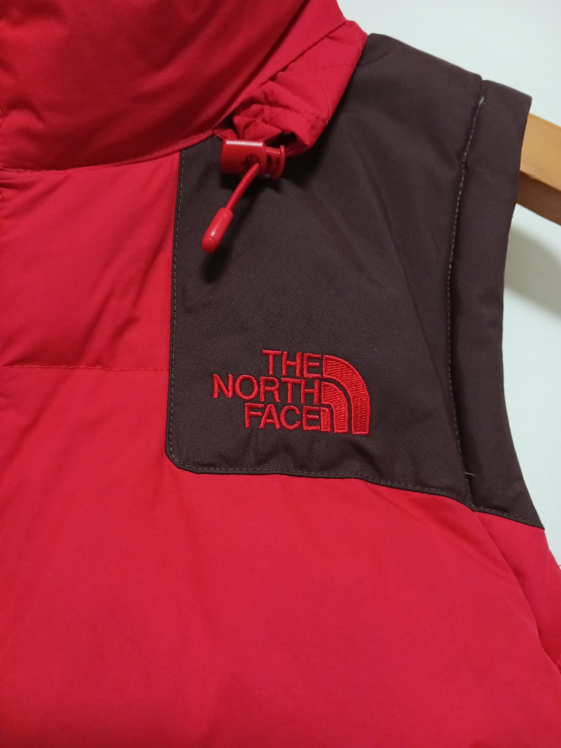 노스페이스  여성 덕다운 베스트 상품이미지2