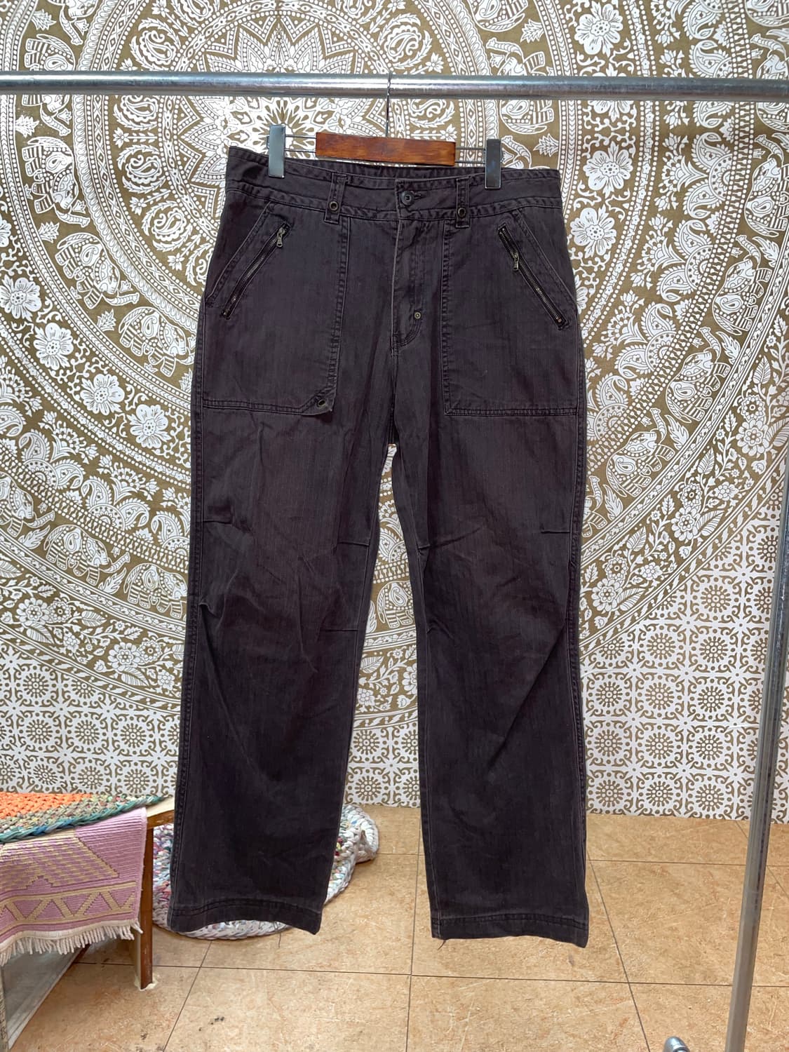 베이직하우스 더블니 퍼티그팬츠 상품이미지3