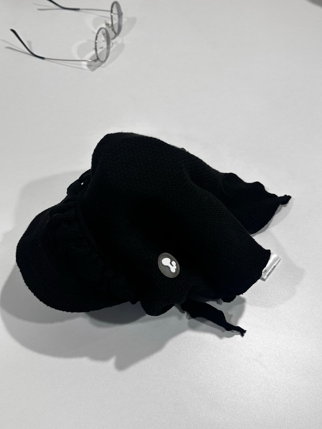 허그유어스킨-Frill winter visor cap (Black) 상품이미지7