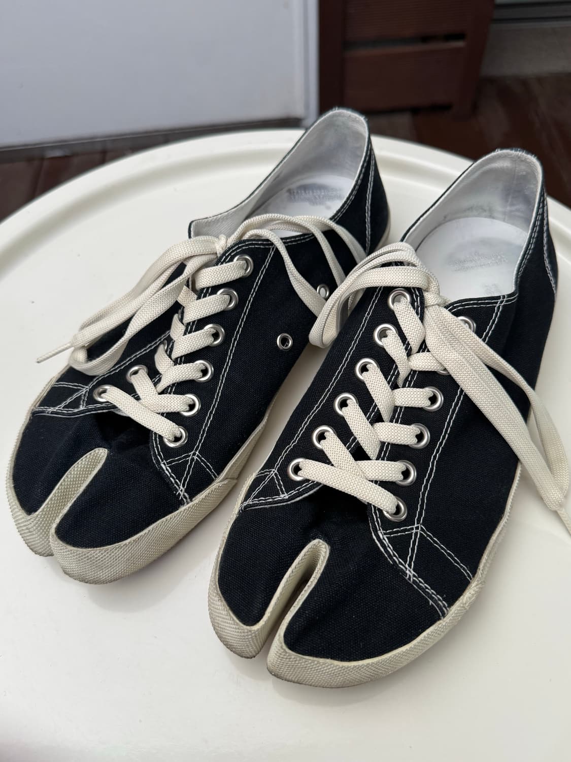 메종 마르지엘라 타비 로우 블랙 스니커즈 41.5 상품이미지3