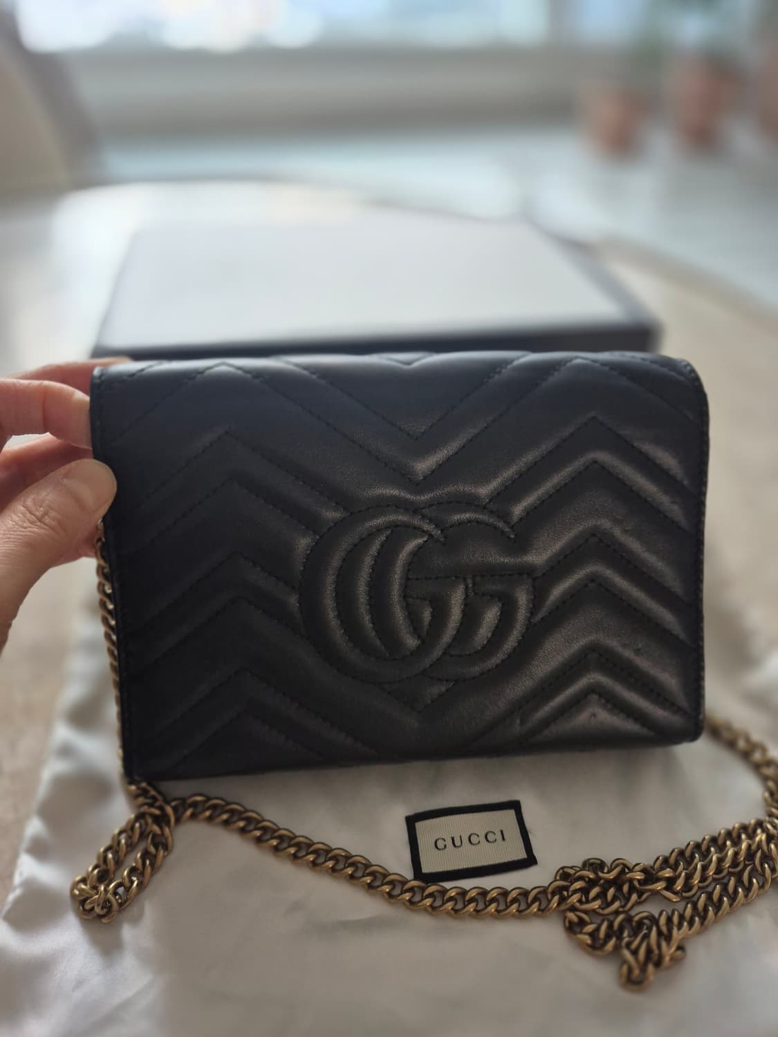 구찌 마몽 마틀라세 쉐브론 레더 미니 체인백 상품이미지5