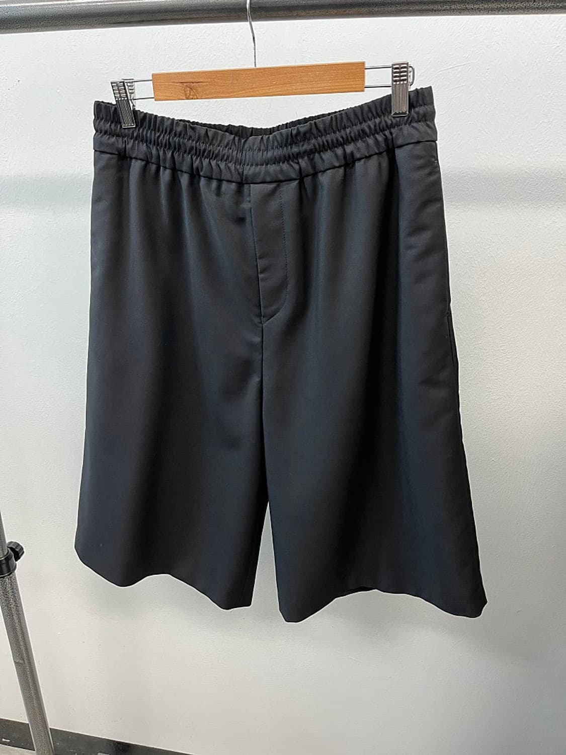 31) 아크네 밴딩 버뮤드팬츠  상품이미지3