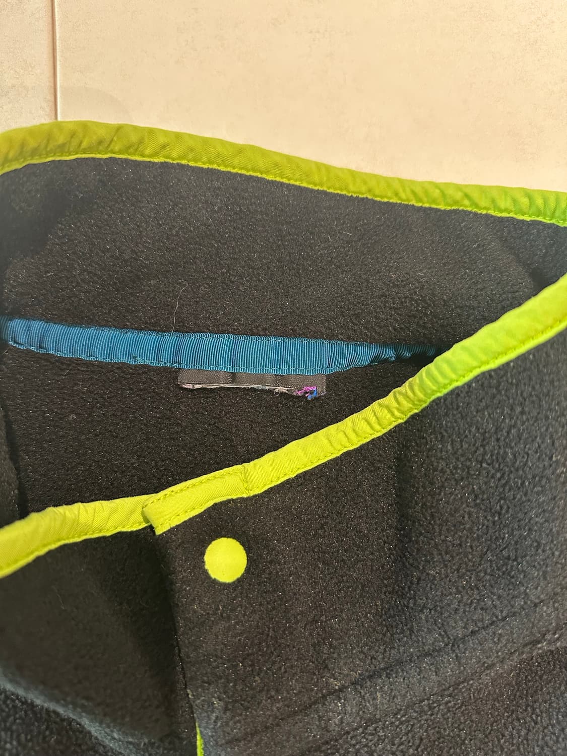 파타고니아 신칠라 블랙 네온 Xxl 상품이미지3