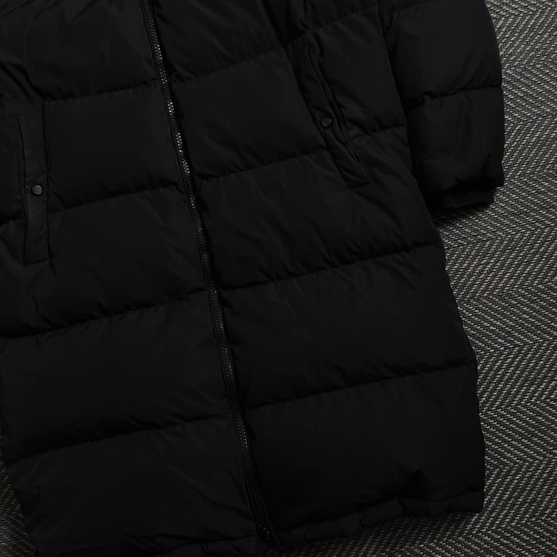 게스 덕다운 후드 롱패딩 블랙o 4233 상품이미지3