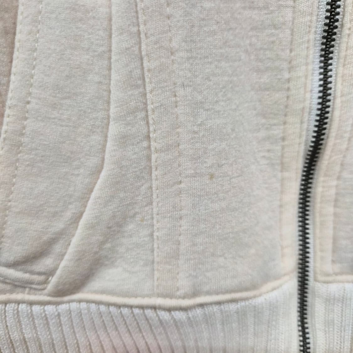 버버리 아이보리 집업 자켓 여성 XS 상품이미지5